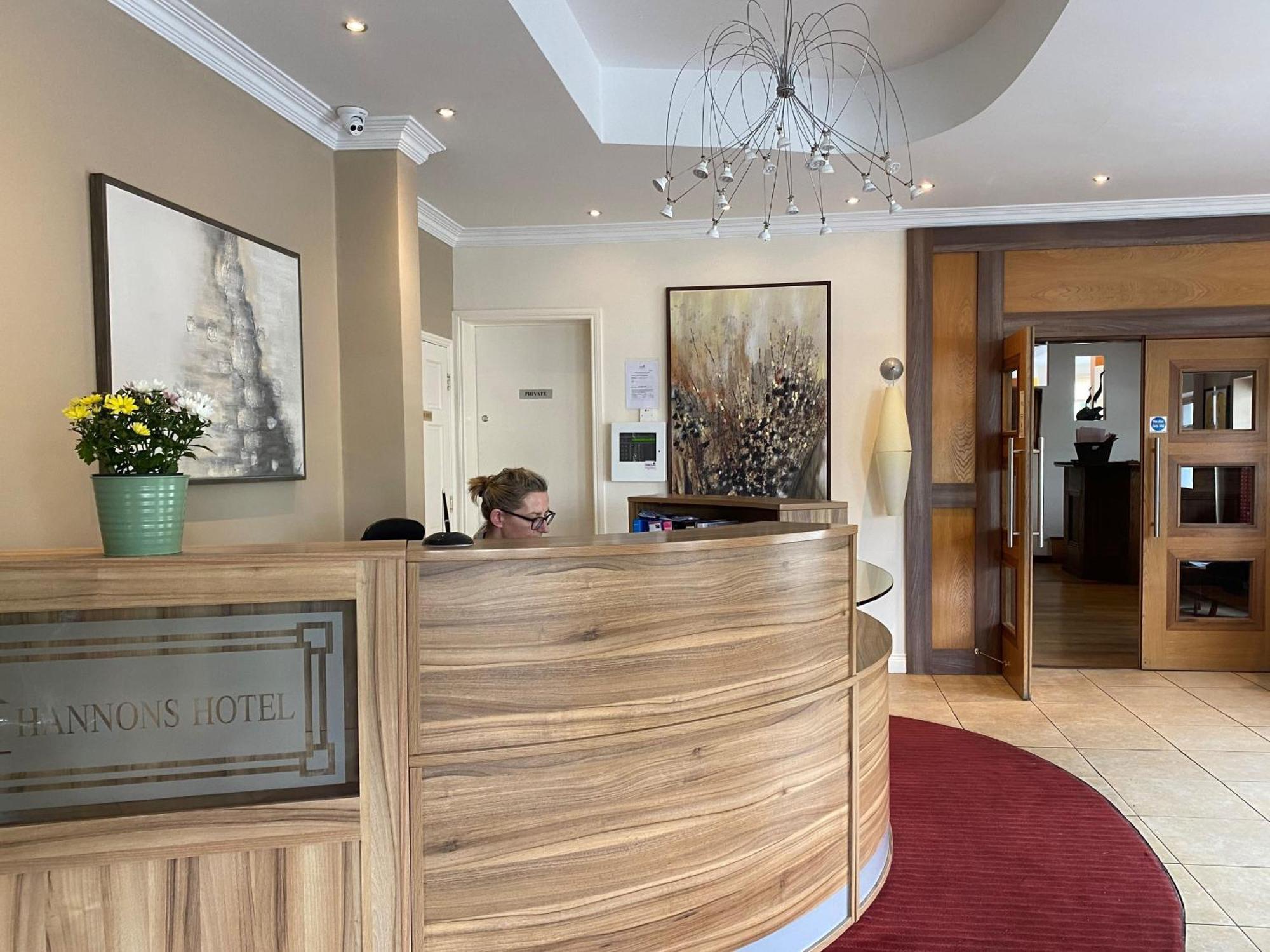 Hannon'S Hotel Роскоммон Екстер'єр фото